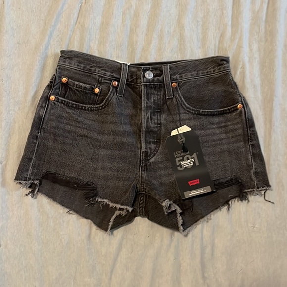 Levi’s 501 Original Women’s Shorts - Picture 5 of 6